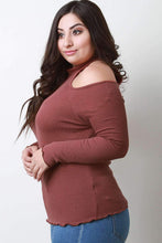 Carregar imagem no visualizador da galeria, Ribbed Knit Cold Shoulder Mock Neck Keyhole Top
